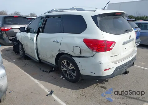 2017 Nissan Pathfinder Sv z USA, uszkodzony, nr VIN 5N1DR2MN6HC671879